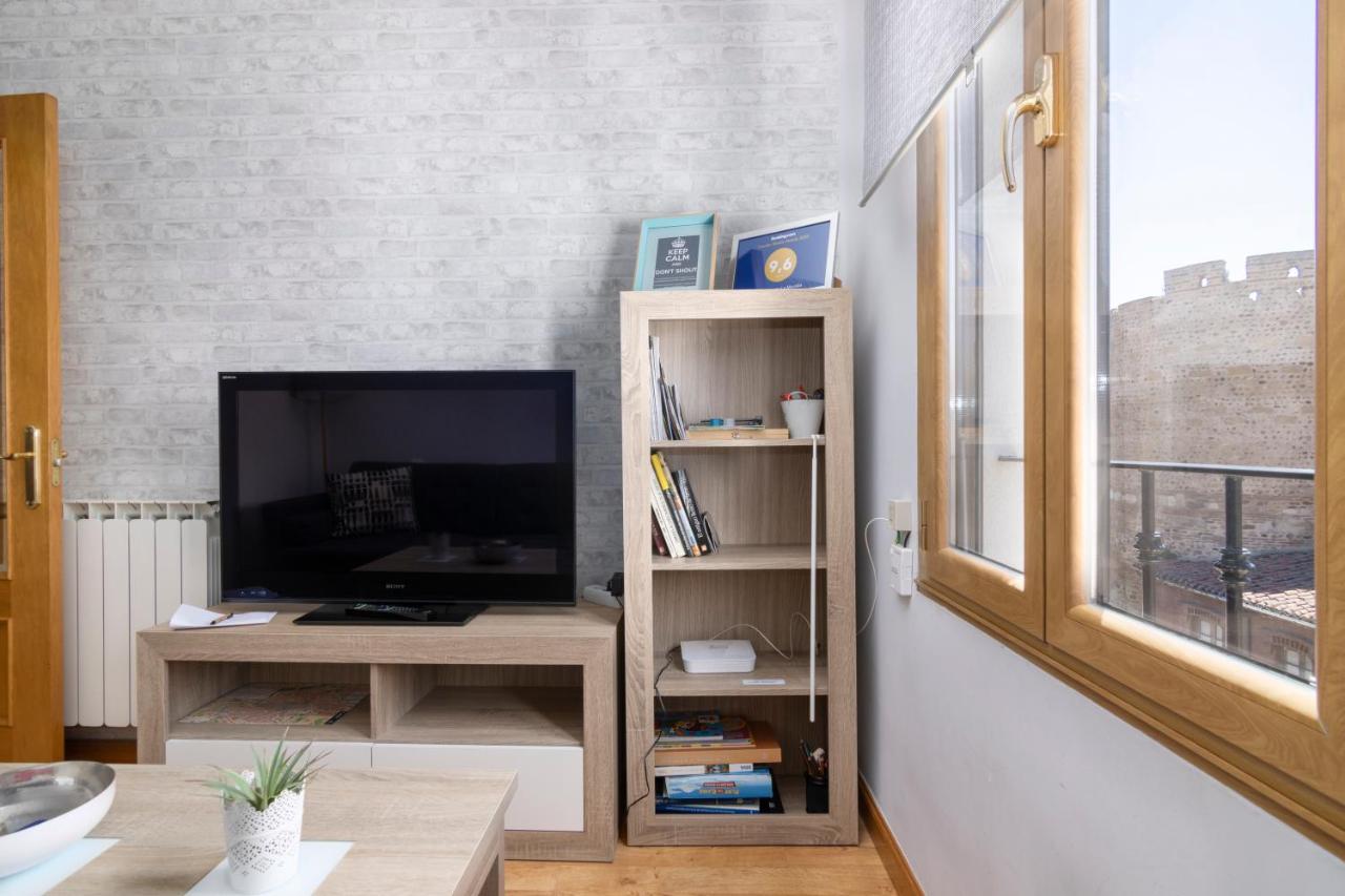 Apartamento La Muralla - Leonapartamentos Екстериор снимка